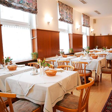 Hotel Hirschen Констанц Екстер'єр фото